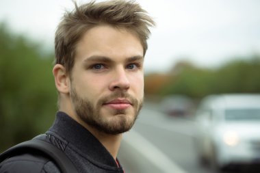 seksi yakışıklı delikanlı