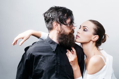 Genç şık seksi çift Studio