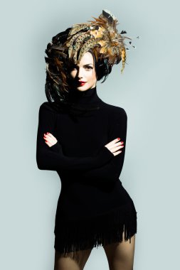 tüy şapka çok seksi kadın