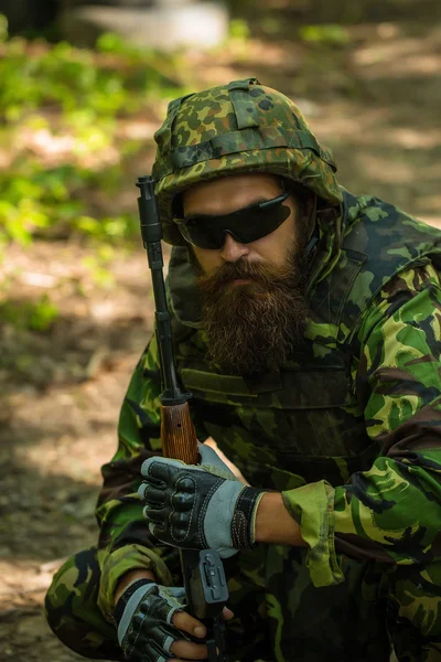 Portrait of soldier in sunglasses — Stock Photo, Image