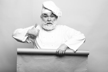 Şef adam boş kağıt ile