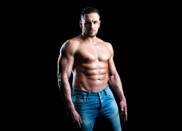 Strong man showing his perfect naked body. Bare torso. — Stock Photo, Image