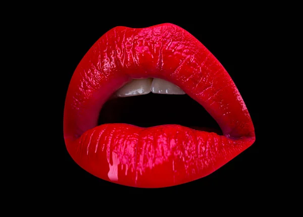 Rote Lippe. Lippen auf hübsch modell mädchen mund. — Stockfoto