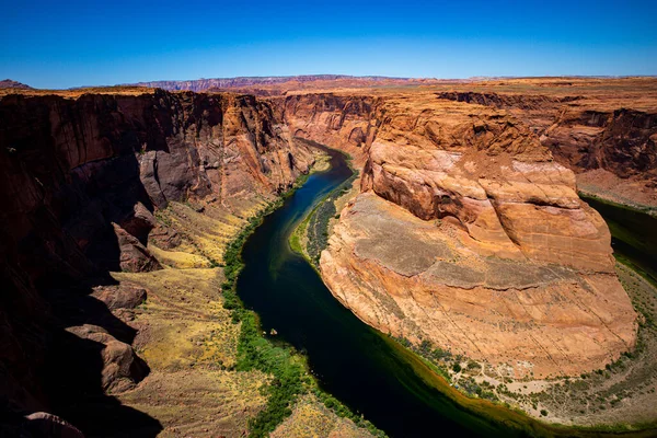 Sommerferienkonzept. Colorado River. Reisen und aktiver Lebensstil. Abenteuer Aktivurlaub im Freien. — Stockfoto