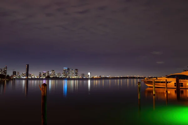 Miami, Florida, Verenigde Staten centrum skyline. — Stockfoto