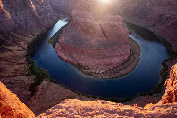 Grand Canyon 'daki Horseshoe Band. Manzara bakış açısı. Arizona Horseshoe Bend Colorado Nehri Grand Canyon 'da.