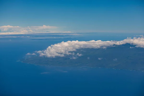 風光明媚なハワイの風景の空中ビュー。ハワイのマウイ島のシーンビーチ. — ストック写真