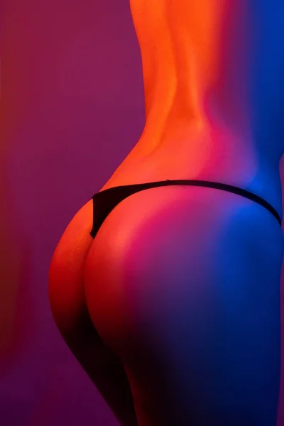 Luxury ass. Huge Butt with sexual forms. Big ass. Erotica, round buttocks. Ideal womans fitness butt and hips, perfect anti-cellulite ass. — Foto Stock