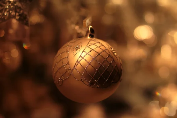 Palle di Natale d'oro — Foto Stock