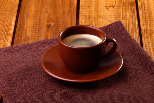 Taza de café en la mesa — Foto de Stock