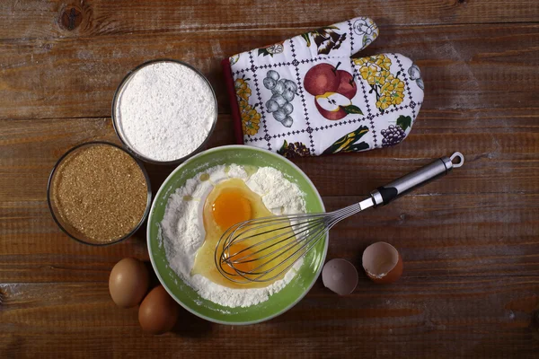 Uppsättning av ingredienser och bruksföremål — Stockfoto