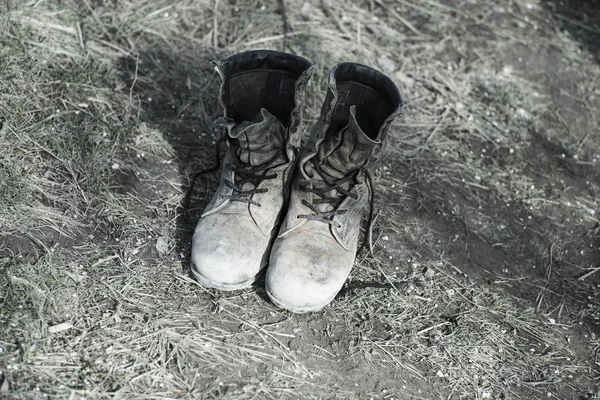 汚れた古い靴 — ストック写真