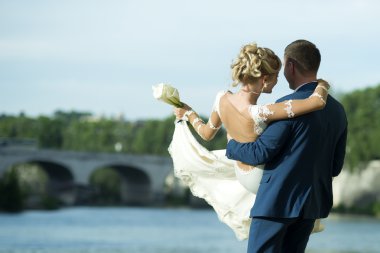 Genç Düğün çifti açık