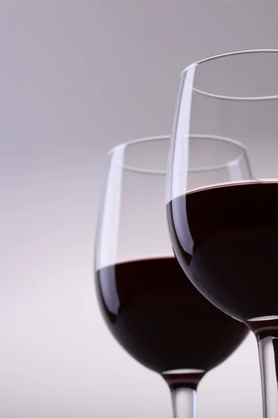 Closeup of two glasses with red wine — Stock Photo, Image