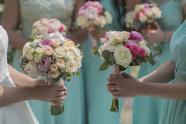 Alguns buquês de rosas — Fotografia de Stock