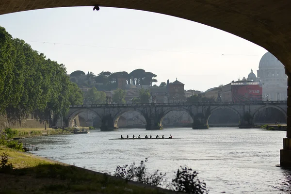 Vista sobre Santangelo bridge in Italy, Roma — Fotografia de Stock