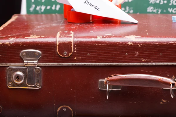 Old-fashioned briefcase — Stock Photo, Image