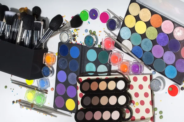 Kleurrijke make-up set — Stockfoto