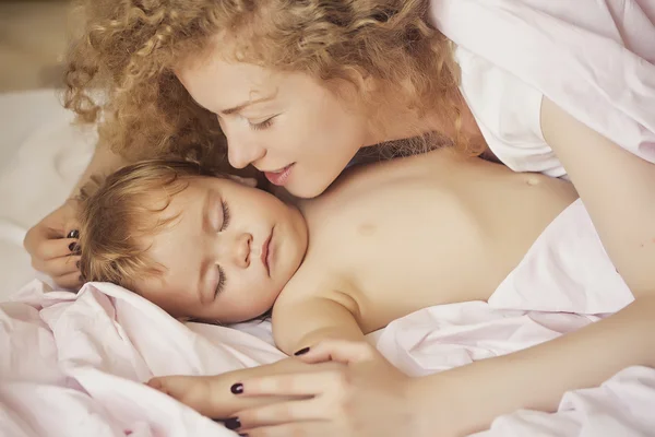 Mother with baby — Stock Photo, Image