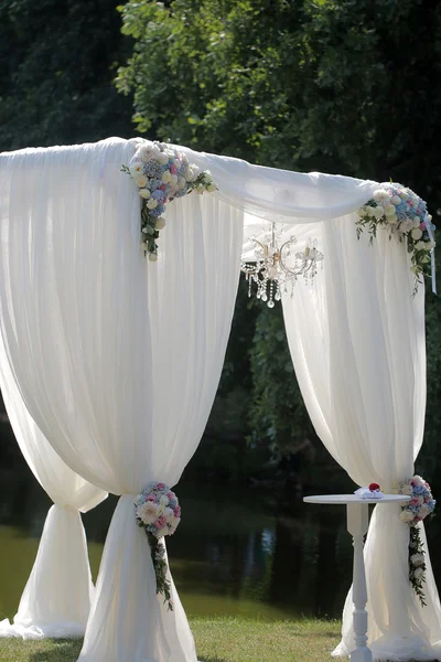 Hochzeit weißer Pavillon — Stockfoto