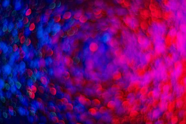 Sihirli Bokeh ışık efektiyle parlak bir arka plan. Sanat arkaplanı için zarif parlak bokeh örtüsü. Bokeh 'le parlak bir geçmişi var. Göz kamaştırıcı pırıl pırıl parlak bokeh. Parlak ışıklar