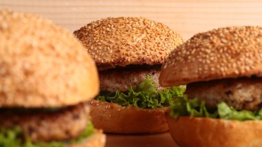 Lezzetli burger kapalı