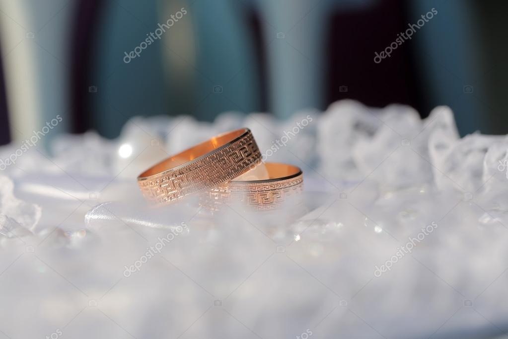 Two golden wedding rings — Stock Photo © #86871994