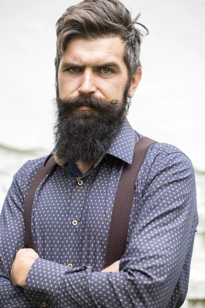 Homem bonito com barba — Fotografia de Stock