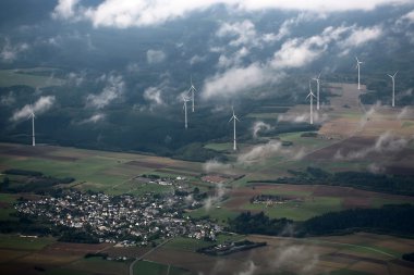 Gökten gelen windfarm Manzaralı
