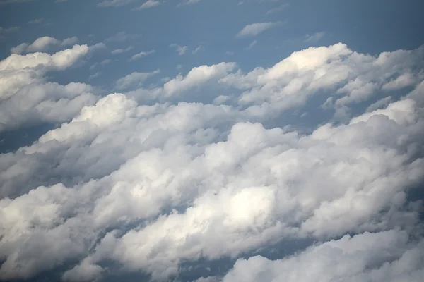 飛行機からのスカイラインの眺め — ストック写真