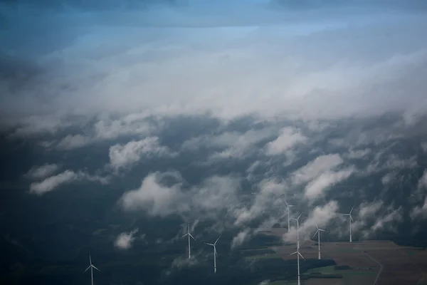 Windfarm pejzaż widok z nieba — Zdjęcie stockowe