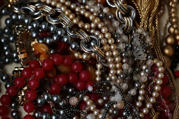 Elegante colección de bijouterie de moda — Foto de Stock