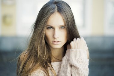 şehvetli genç kadın