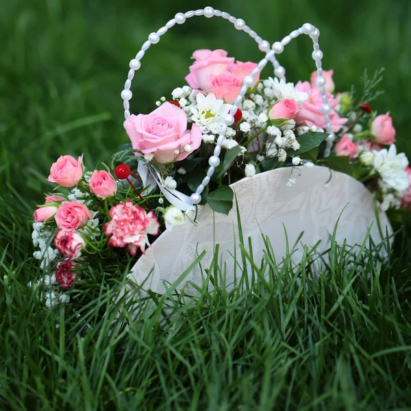 Flores decorativas en bolsa — Foto de Stock