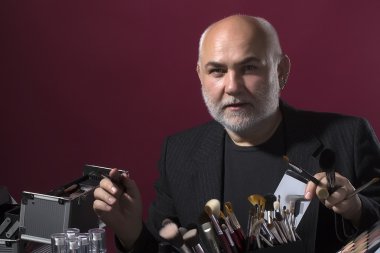 Professional visagiste in studio