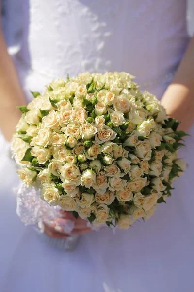 Wedding flowers in human hand — Stock Photo, Image