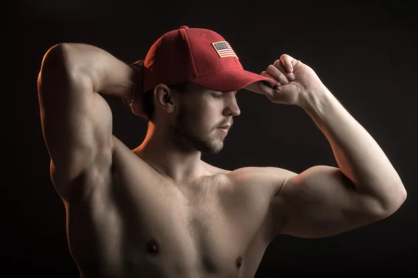 Muskulös atletisk man — Stockfoto