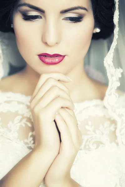 美しい官能的な花嫁 — ストック写真