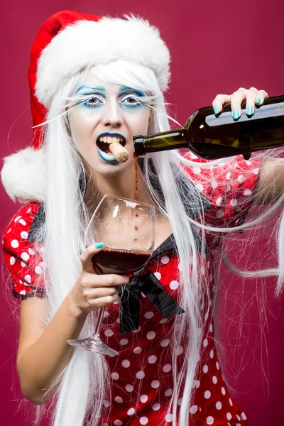 Femme de Noël avec du vin — Photo