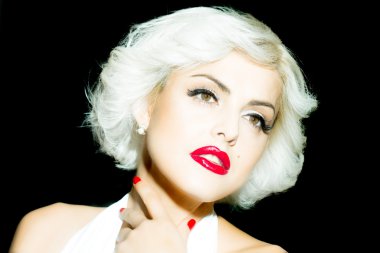 Cinsel genç sarışın