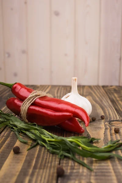 Spicy peppers garlic eating herb — Stock Photo, Image