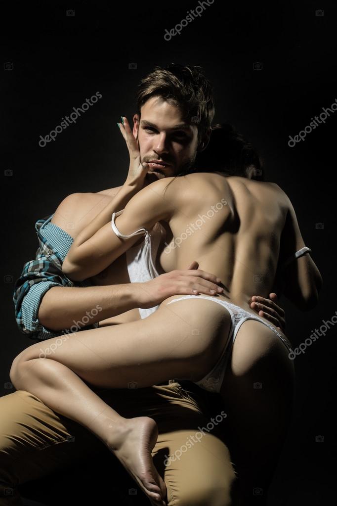 Porno tomosha qilish ikki qiz kastingga keldi