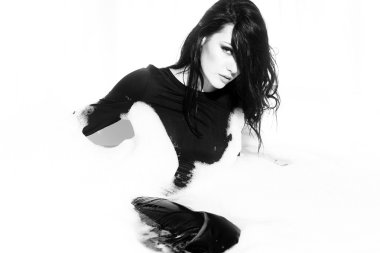 Banyoda ıslak kadın