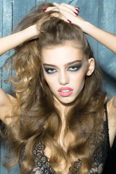 Üzgün şehvetli kadın