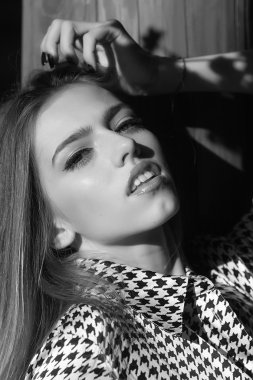 şehvetli genç kadın