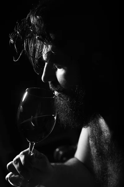 Hombre con copa de vino — Foto de Stock