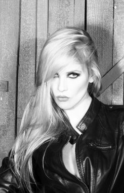 Tutkulu şehvetli kadın