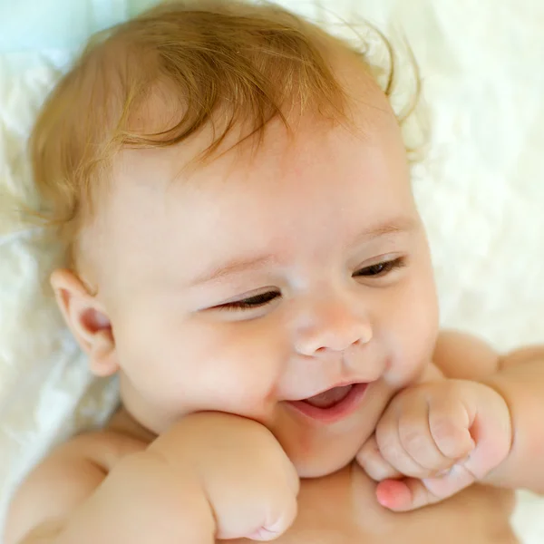 Sonriente niño — Foto de Stock