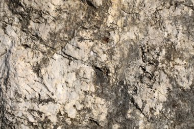  Kaya ve taş oluşumları 