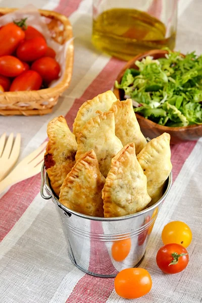 Empanadas pieczone — Zdjęcie stockowe